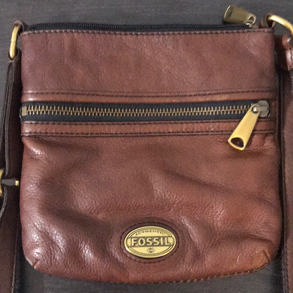 FOSSIL Genuine Leather Crossbody Bag